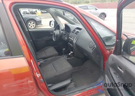 2008 Suzuki Sx4 Convenience/Touring из США, поврежденный, VIN JS2YB413685104395